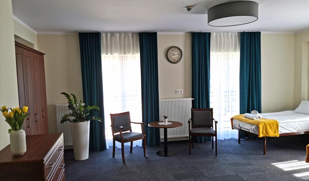 Hotel Przy Solankach Grudziądz Exterior foto